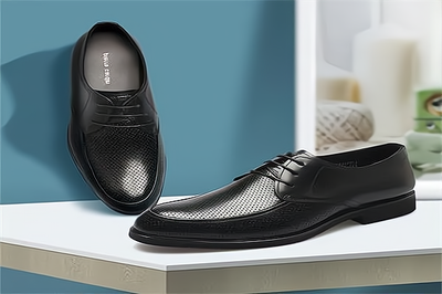 老人頭皮鞋:用產(chǎn)品和服務(wù)打動服裝鞋帽消費(fèi)者